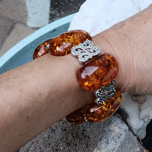 Bracelet Resin Amber Honey Cognac Tone Silver Stretchy Lithuanian Ethnic - Picture 8 of 13